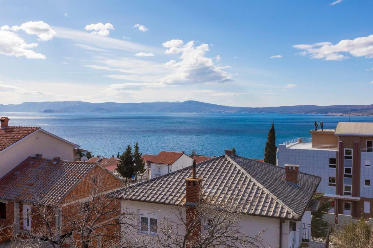 Apartmani Milan Crikvenica Exterior foto