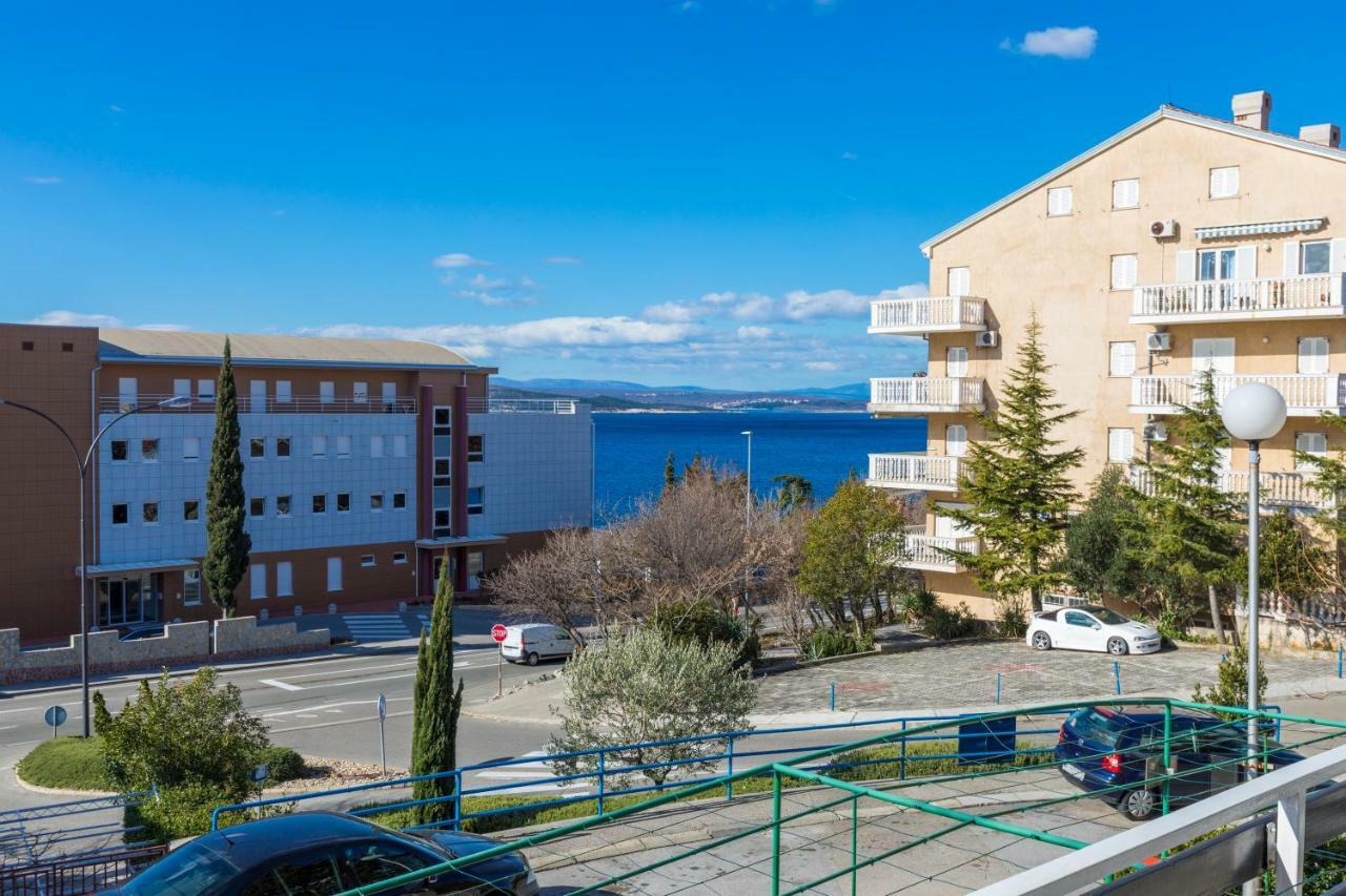 Apartmani Milan Crikvenica Exterior foto